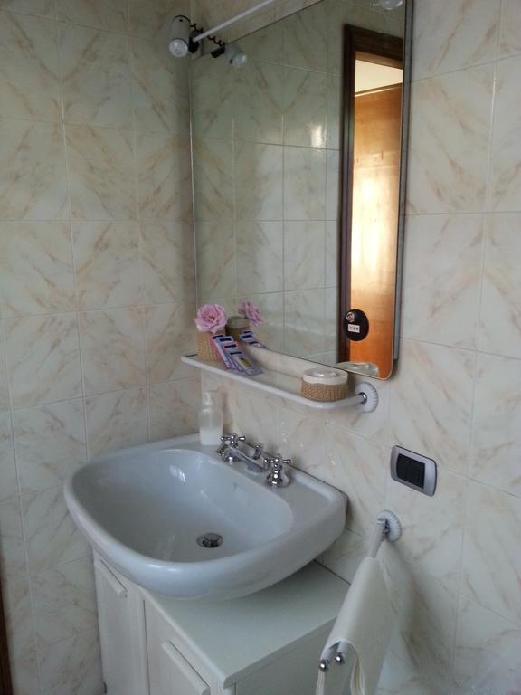 B&B Gloria Gallarate Exteriör bild